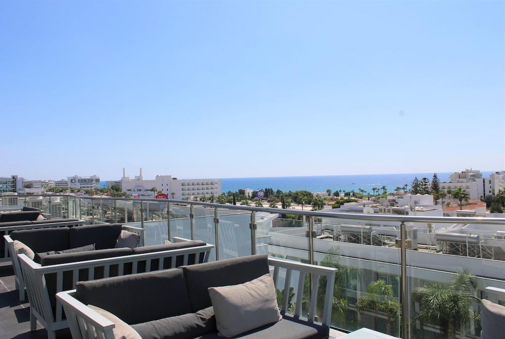 Tasia Maris Oasis Ayia Napa Exterior foto
