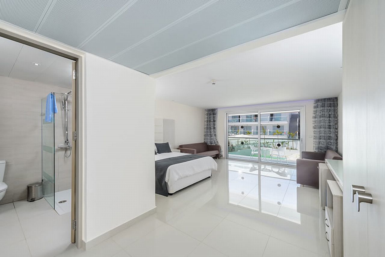 Tasia Maris Oasis Ayia Napa Exterior foto